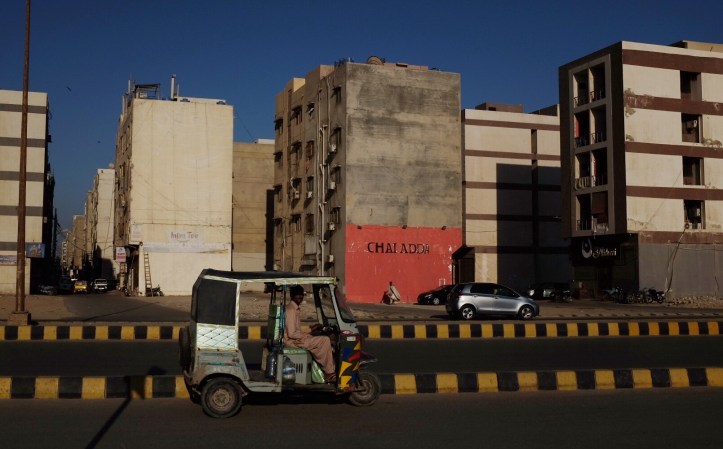 2016_1128_20013900-01